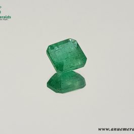 Emeralds – 3.2 cts.