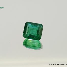 Emeralds – 3.3 cts.